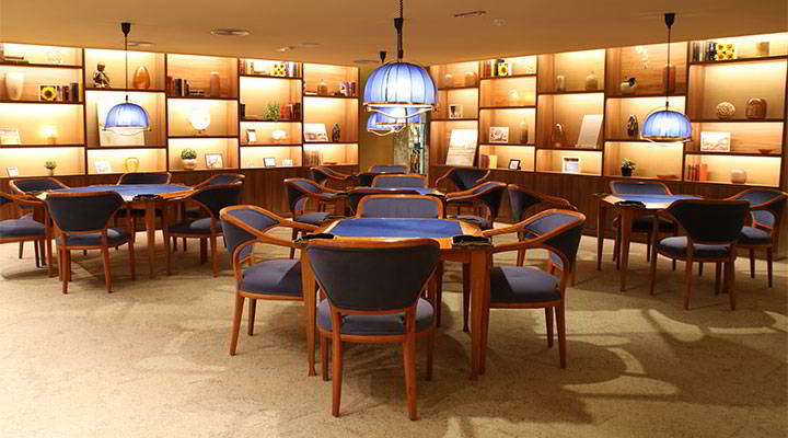 Zona del salón donde se podrá disfrutar de distintos juegos de mesa en el Hotel Don Pancho