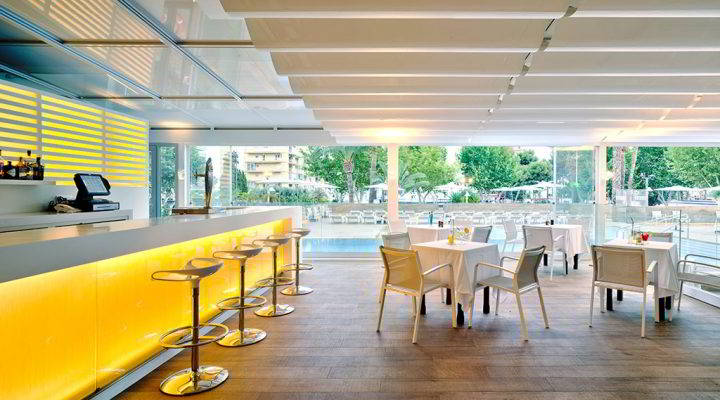 Pool Bar para afternoon tea en el Don Pancho.