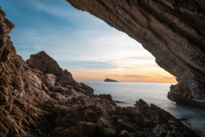 Escondite marino con vistas a la Isla de Benidorm.
